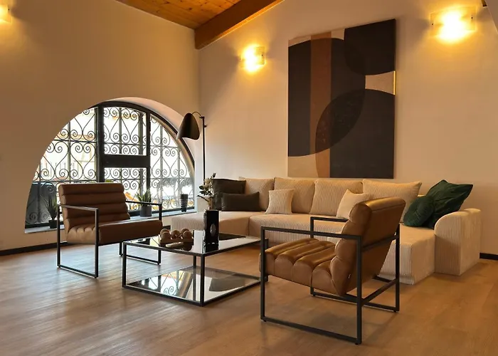 Trastevere Cinema Lofts