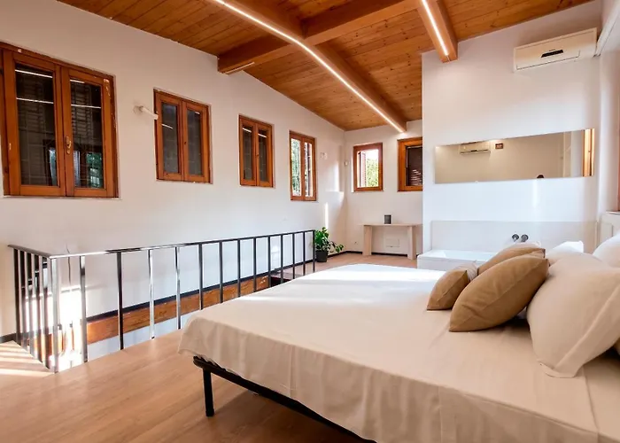 Trastevere Cinema Lofts Apartment Rom