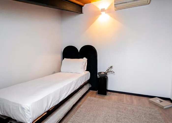 Trastevere Cinema Lofts Apartment