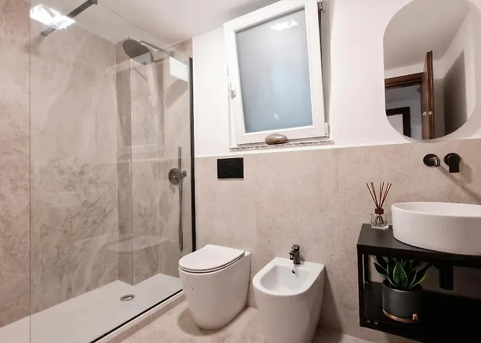 Trastevere Cinema Lofts *