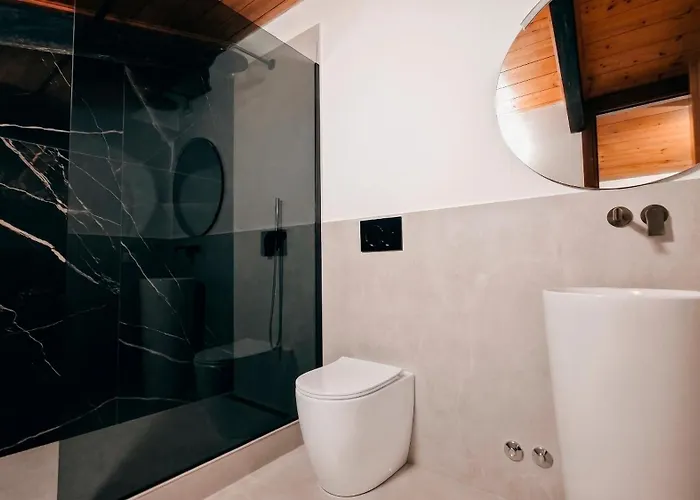 Trastevere Cinema Lofts *